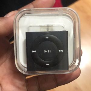 2G IPOD SHUFFLE